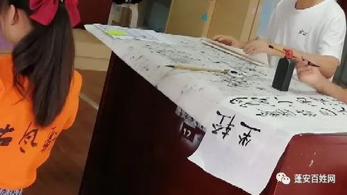 四川省社會藝術(shù)水平書畫美術(shù)考級南充市文化館考點考試有序進(jìn)行